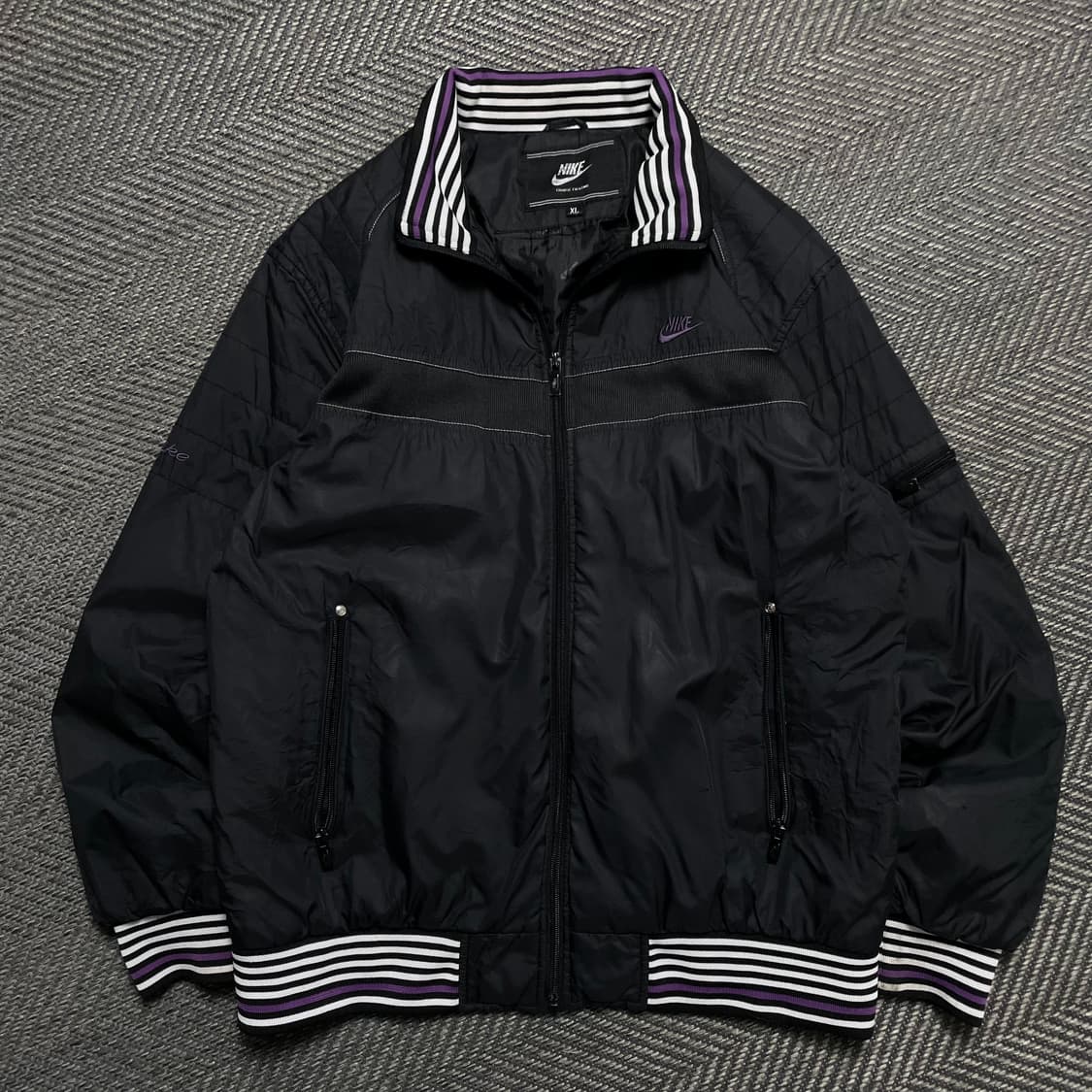 나이키 올드스쿨 자수로고 스트라이프 디테일 집업 점퍼y 5288 상품이미지2