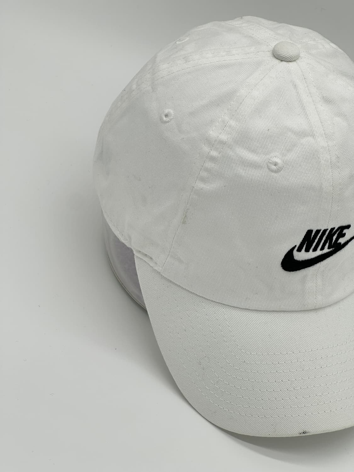 [F] 나이키 로고 푸츄라 화이트 볼캡 모자 상품이미지5