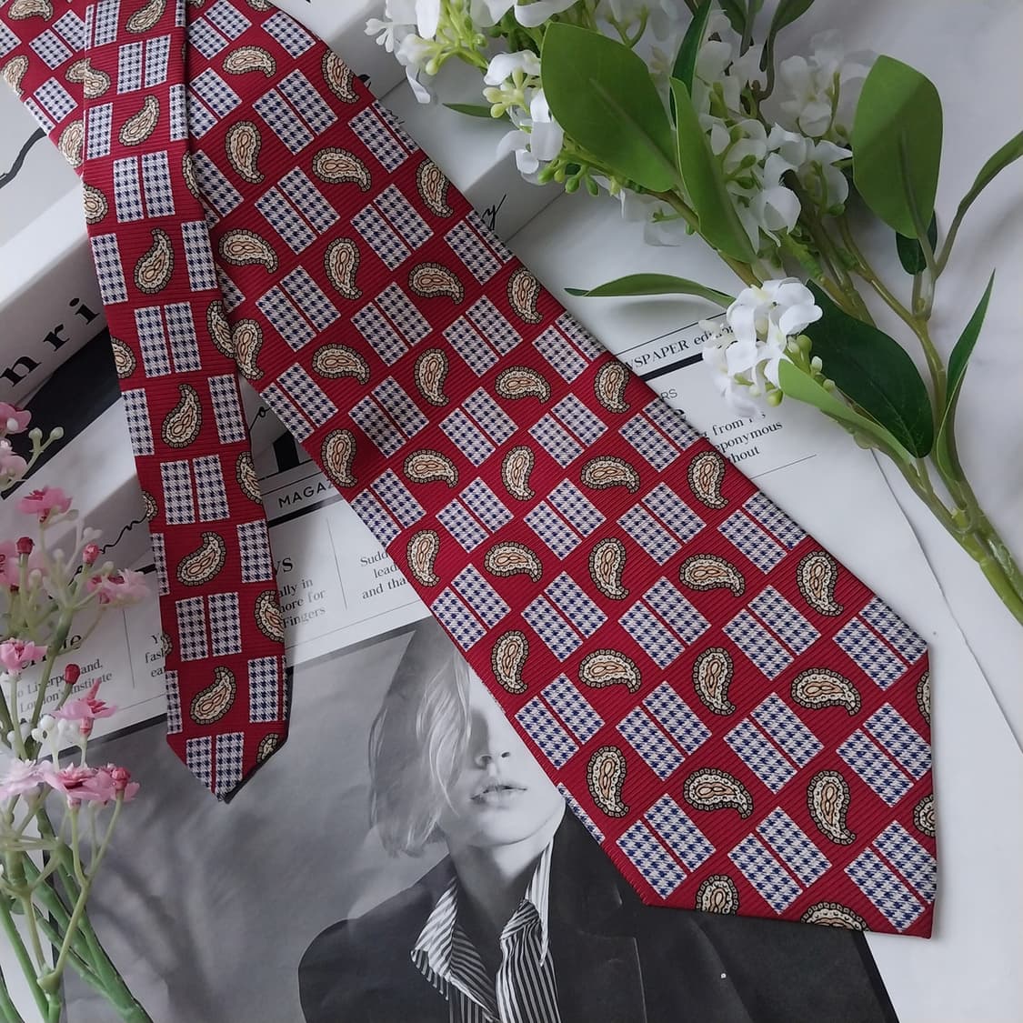 발망 실크 레드 페이즐리 패턴 넥타이 9.5cm A+등급 K1627
 상품이미지3