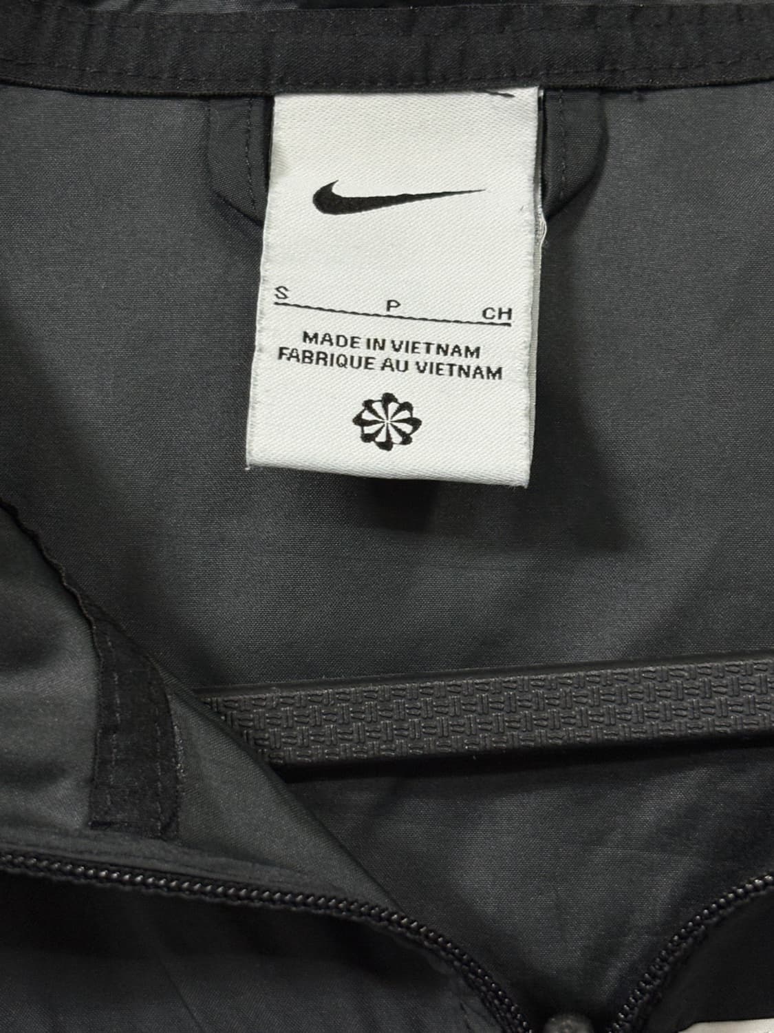 나이키(NIKE) 에어 러닝 바람막이 크롭 자켓 상품이미지6