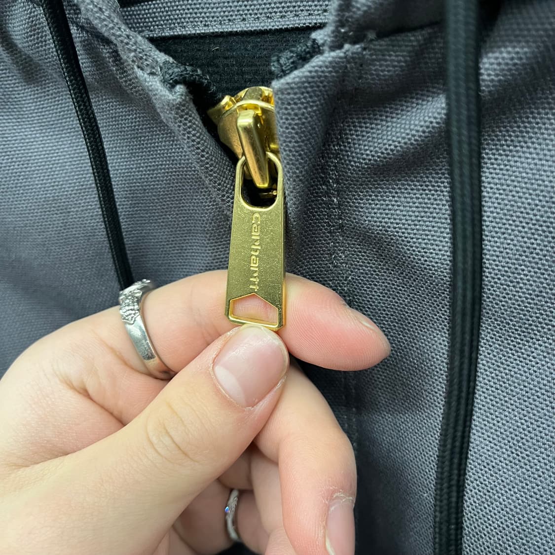 칼하트 후드 워크 자켓 차콜 남L 상품이미지3