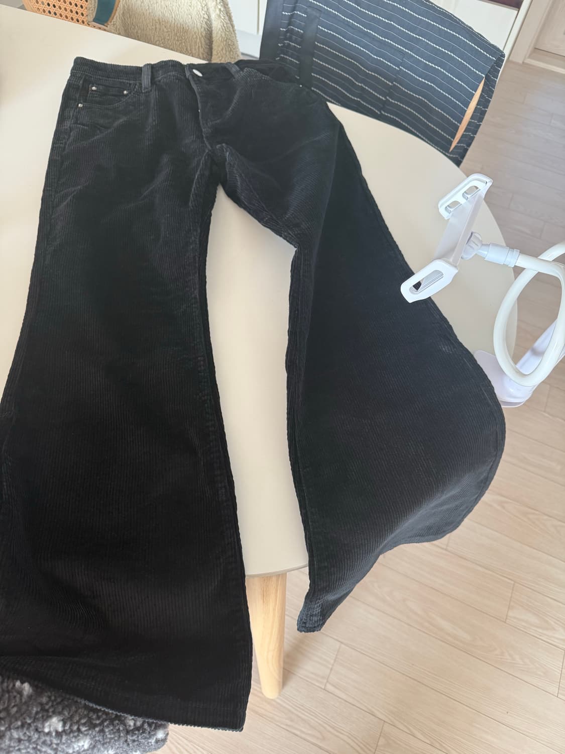 블랙골덴부츠컷팬츠 상품이미지4