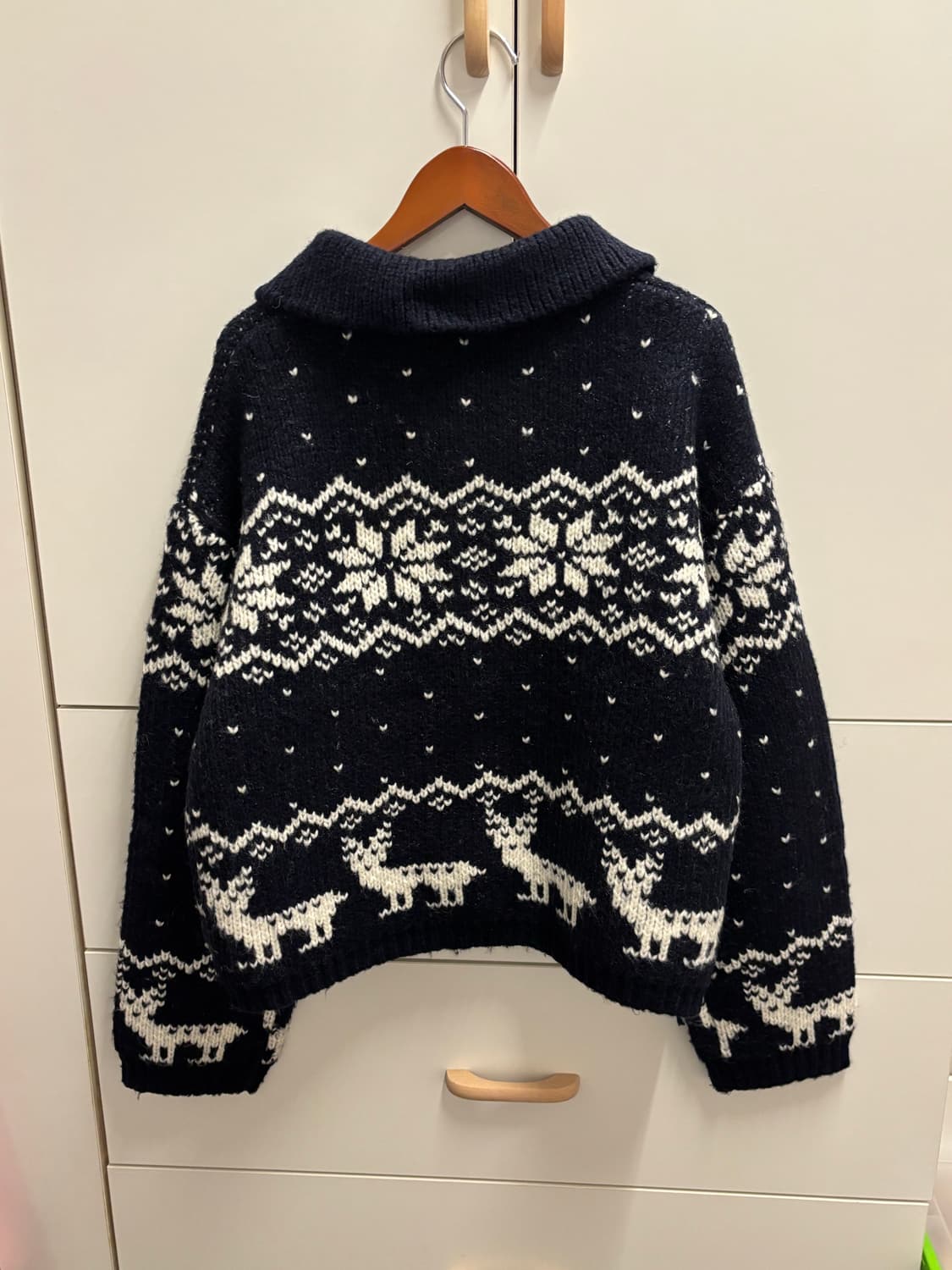 프렌치오브 노르딕 떡볶이 가디건 상품이미지5