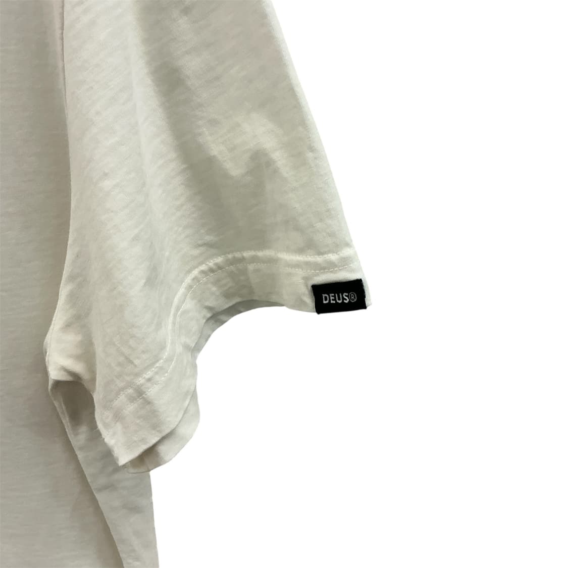 데우스 엑스 마키나 반팔티 상품이미지4