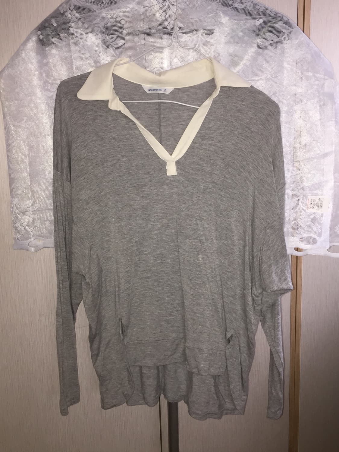 그레이 카라 찰랑 슬리브 상품이미지1