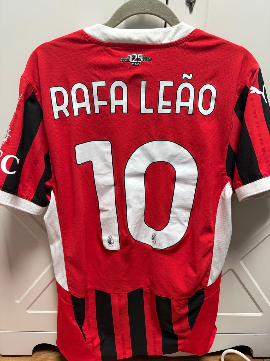 24-25 Ac밀란 어센틱 레앙 유니폼 상품이미지2