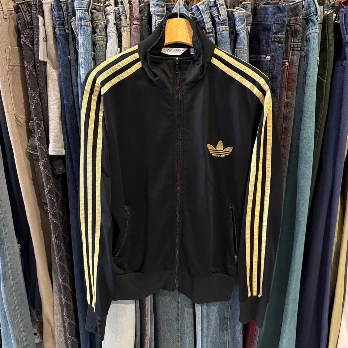 아디다스 파이어버드 금장 블랙골드 트랙탑 져지 상품이미지2