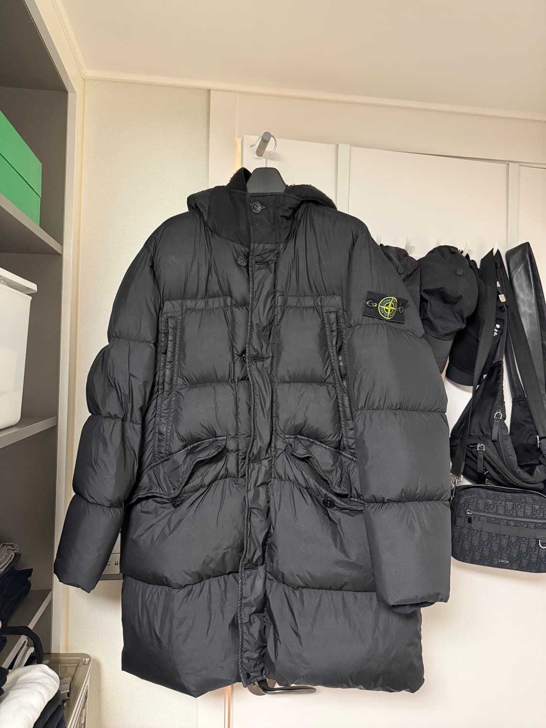 스톤 아일랜드 크링클랩스 후드 롱 다운자켓(블랙) L사이즈 상품이미지1