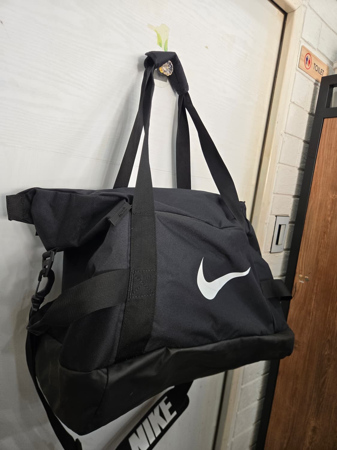 NIKE 나이키 운동가방! 수납공간 짱짱 넓어요! 컨디션도 굿!~ 상품이미지2