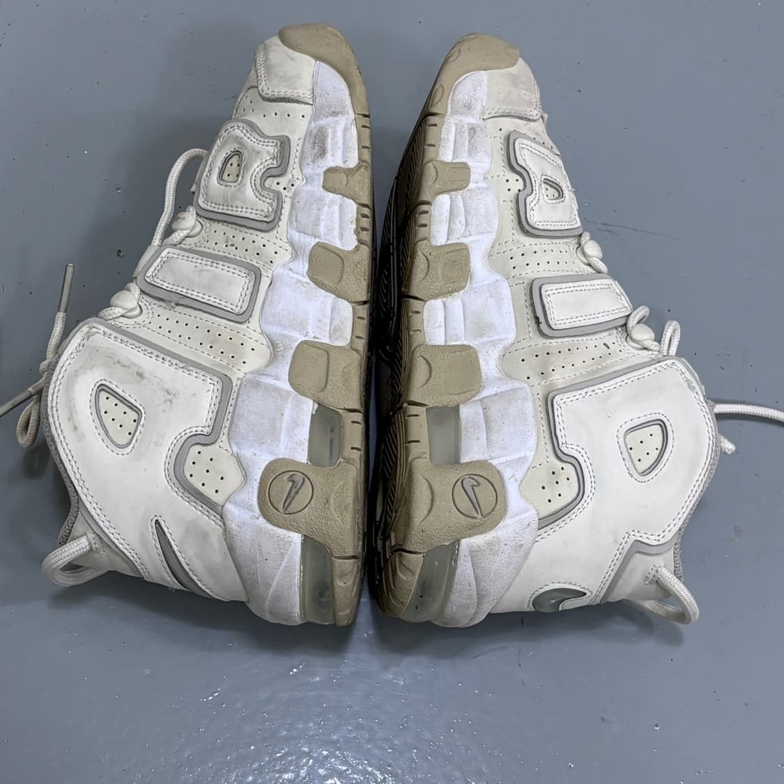 235 나이키 에어모어 업템포 트리플 0415E 상품이미지5