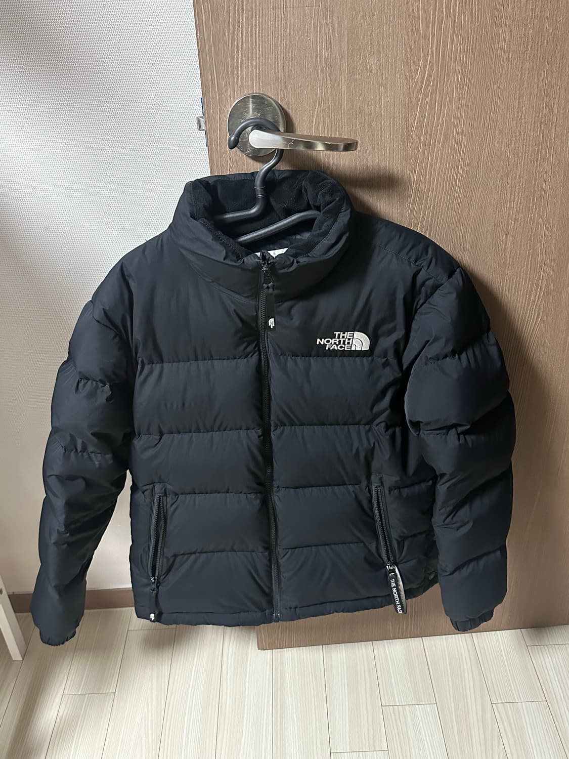 노스페이스 눕시 700 패딩 상품이미지1