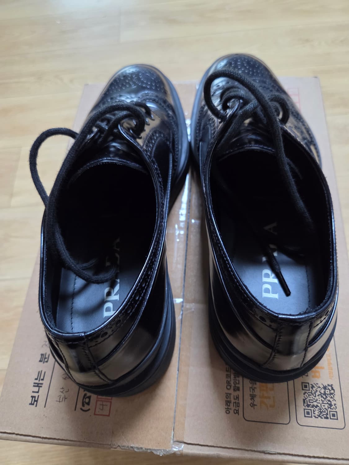 프라다 레이스업 더비 uk 5 사이즈 판매 상품이미지2
