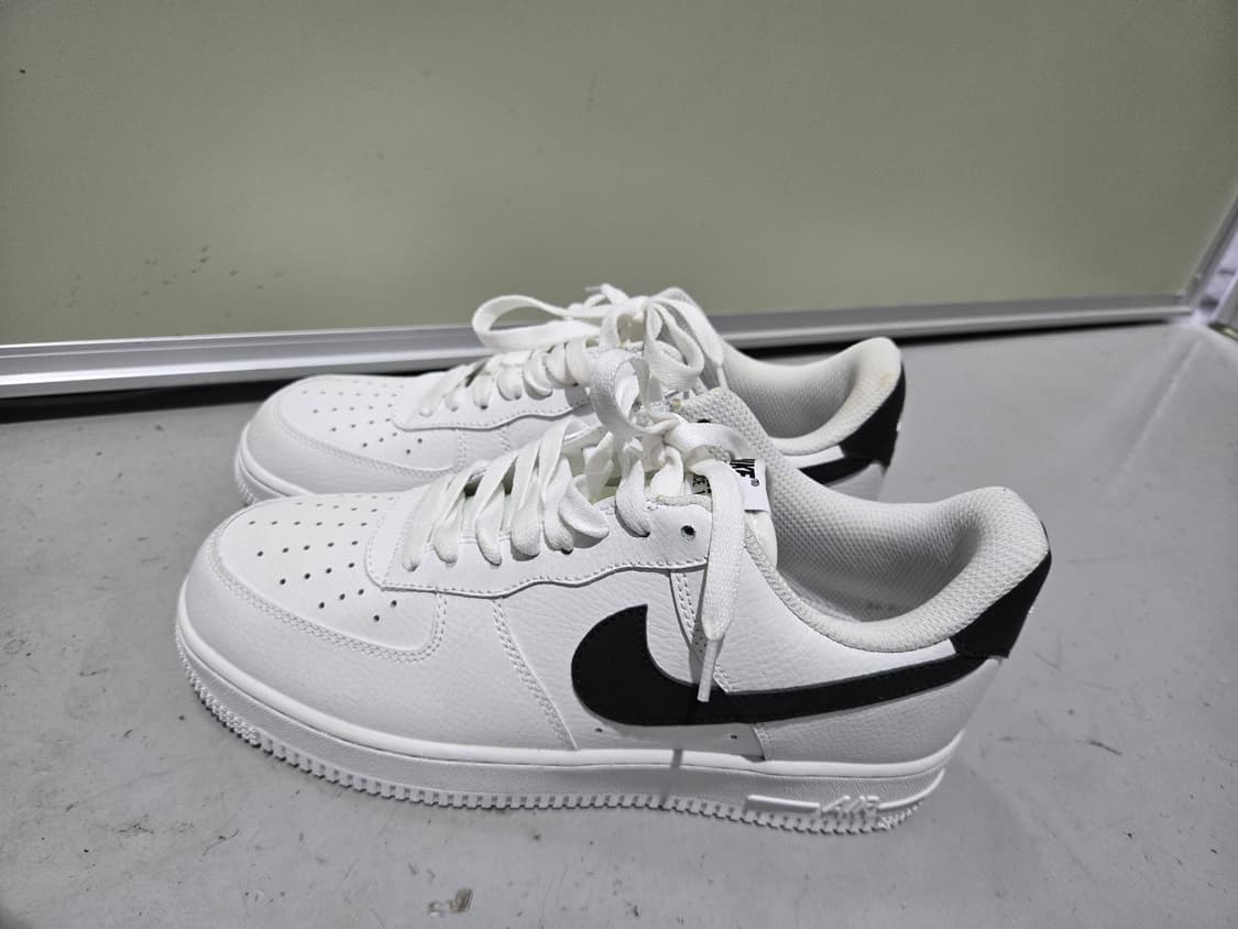 나이키 에어포스 화이트 블랙 상품이미지2