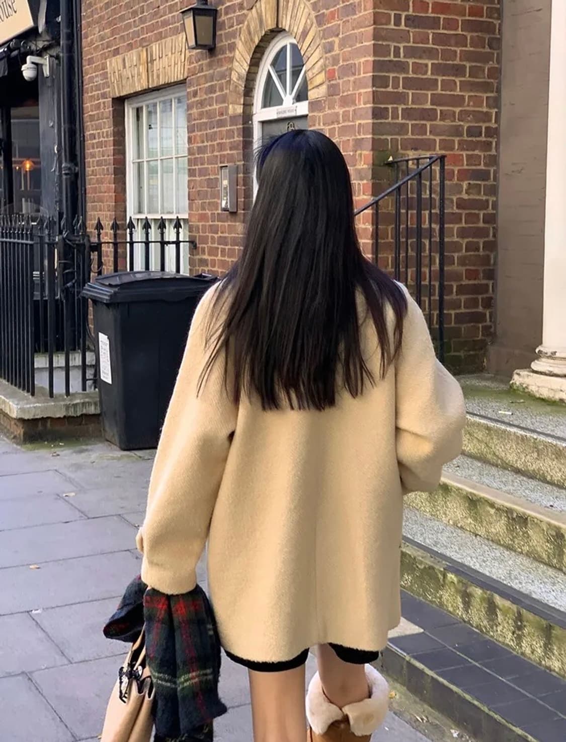 트렌디어패럴 울100핸드메이드코트 상품이미지6