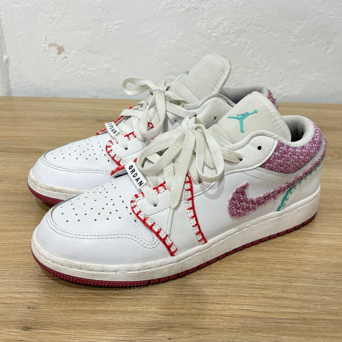 나이키 에어 조던 1 로우 SE 라이트보르도 240 상품이미지1