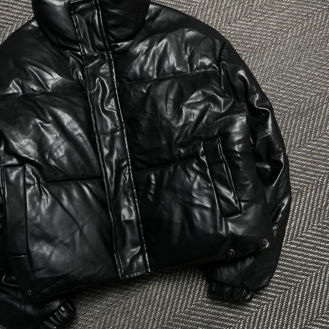 빈티지 우먼스 블랙 비건 레더 패딩 점퍼o 5283 상품이미지2