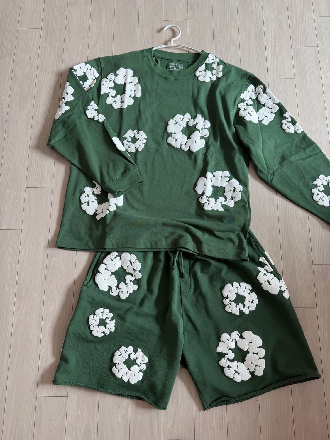 데님티어스 그린 롱슬리브x코튼팬츠 XXL 상품이미지1