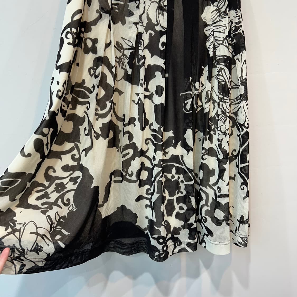  브라운 오리엔탈 미디 스커트 상품이미지3