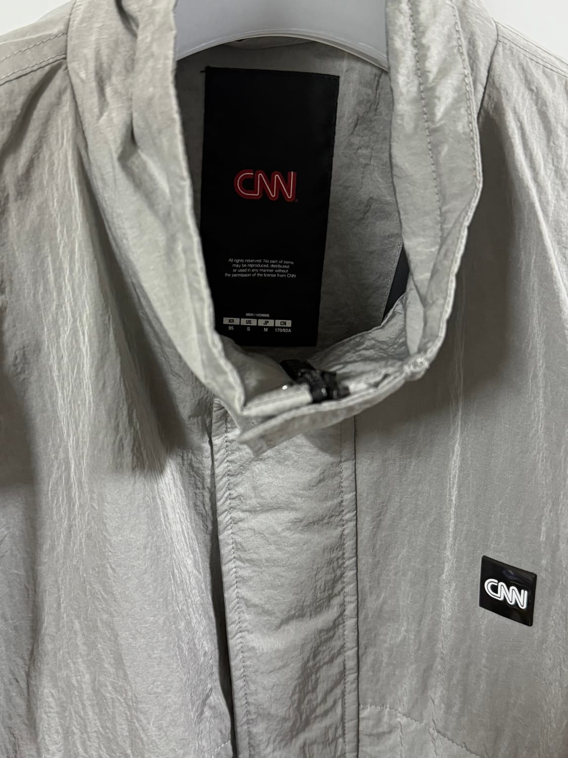 CNN 메탈 트랙 바람막이 러닝 자켓 상품이미지2