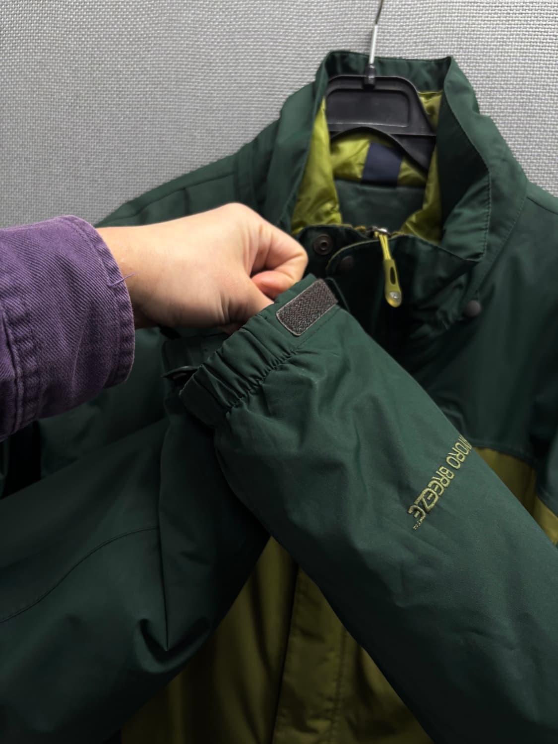 몽벨 바람막이 점퍼 상품이미지4