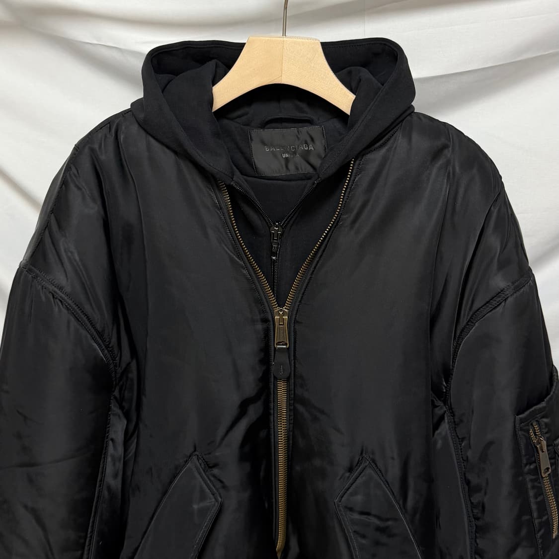 [S+급/1] 발렌시아가 파리 올인 오버사이즈 봄버 자켓 블랙 상품이미지2