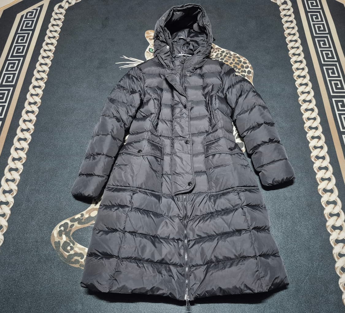 몽클레어 클로에 여성 패딩 size 2 정품 상품이미지1