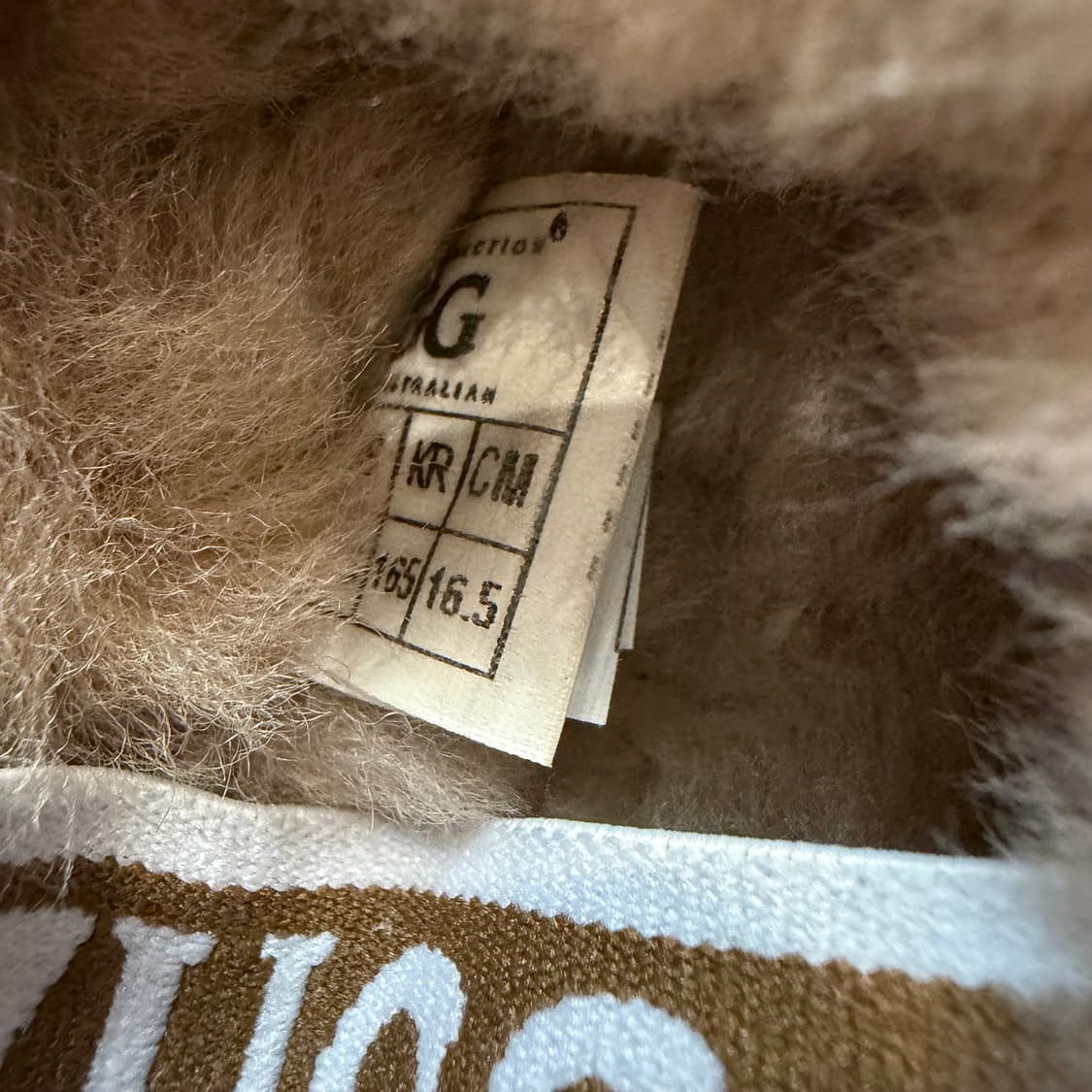 UGG Classic Australian 슬리퍼 (165) 상품이미지4