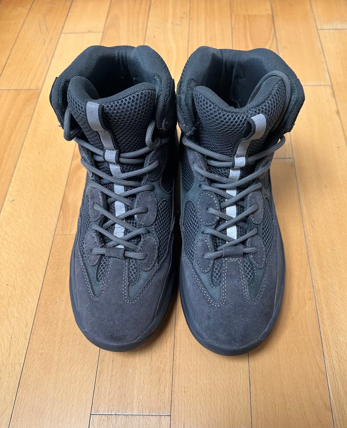 [44] 이지 시즌 6 데저트 부츠 그래파이트, 사이즈 교환 o 상품이미지2