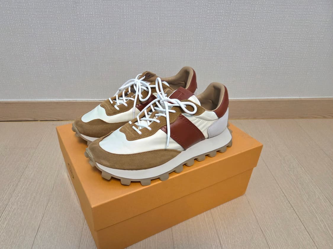 [정품] 토즈 25ss 남성 1T ALLACCIATA 스니커즈 상품이미지3