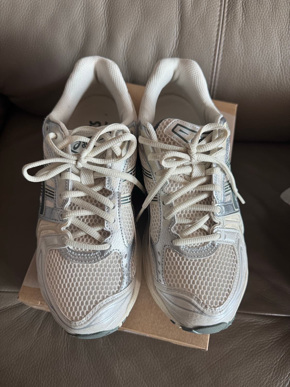 아식스 젤카야노14 버치다크퓨터 252.5사이즈 상품이미지1