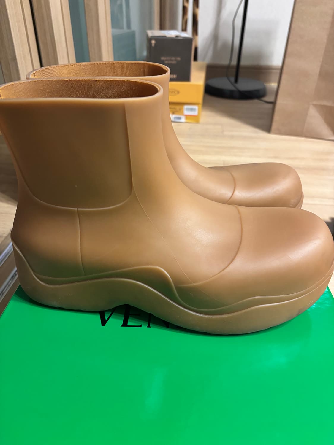 보테가베네타 퍼들 부츠 상품이미지3