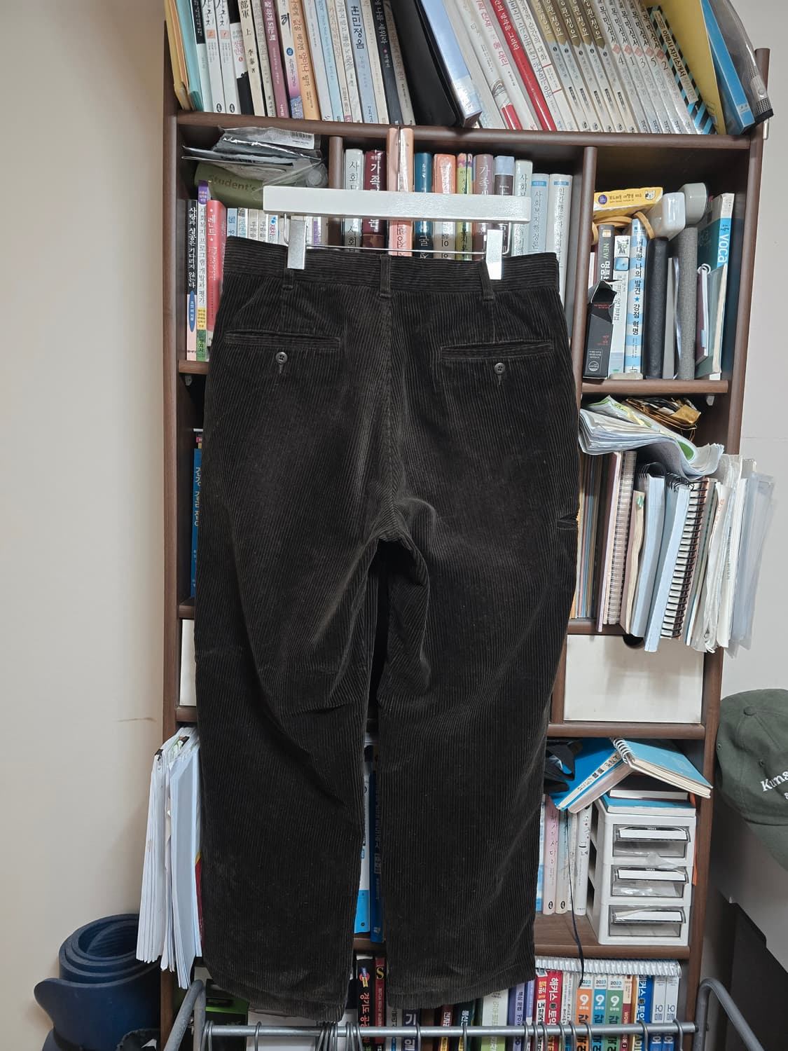 유니클로U 코듀로이 와이드핏 워크팬츠 32 [82] 상품이미지3