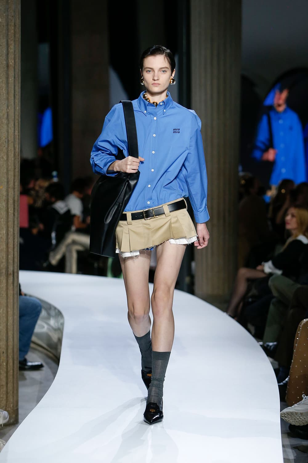 MIU MIU 미우미우 블루 셔츠 IT38 판매해요 상품이미지1