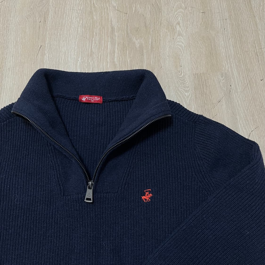 버버리힐즈폴로클럽 모직 하이넥 하프 집업 니트 L(100) 상품이미지3