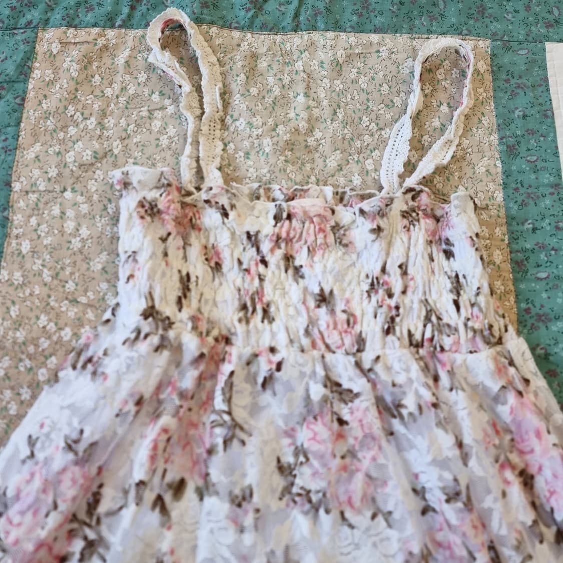 Liz Lisa(리즈리사) 로즈 플로럴 레이스 캐미솔 원피스 상품이미지5