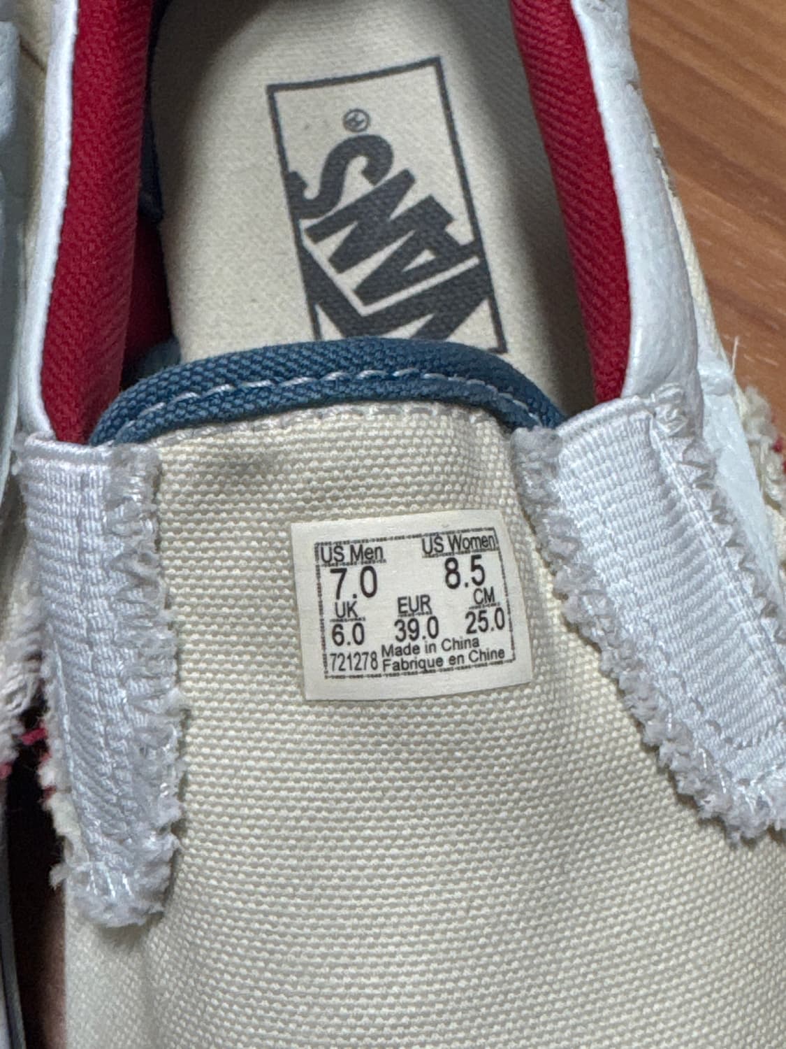 반스 인사이드 아웃 팩 슬립온 판매합니다. 상품이미지6