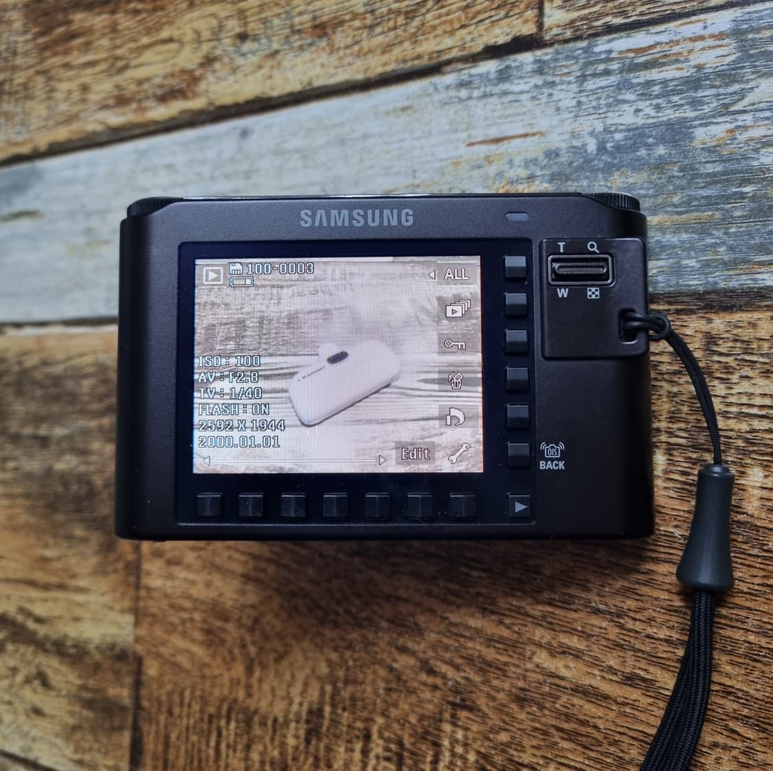 삼성 디지털 카메라 vluu nv24hd 팝니다. 상품이미지6