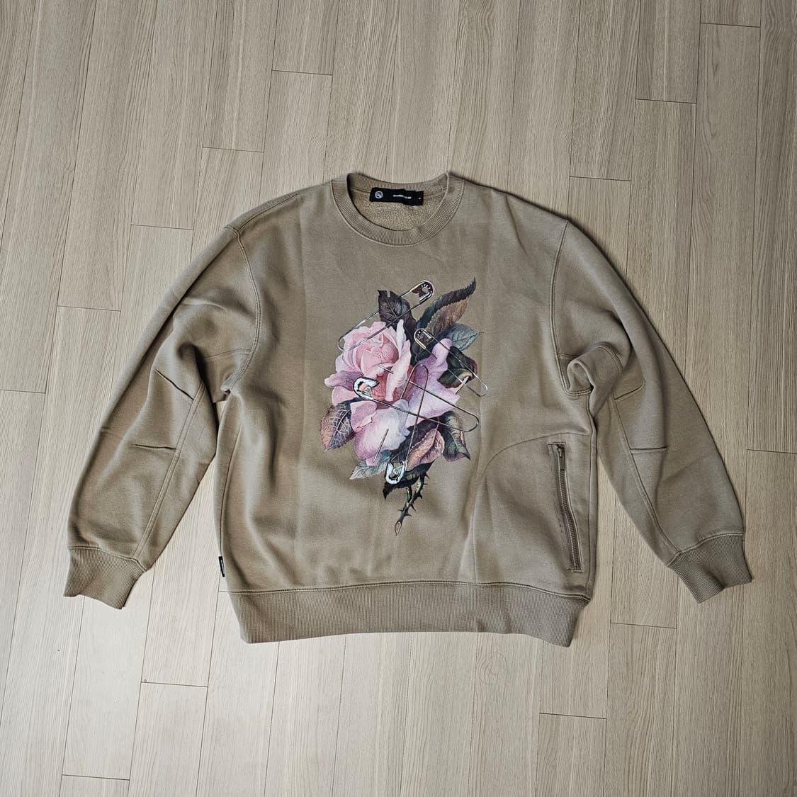 L 100 GU 지유 X 언더커버 플라워 스웨트셔츠 맨투맨 3~4회착 상품이미지2