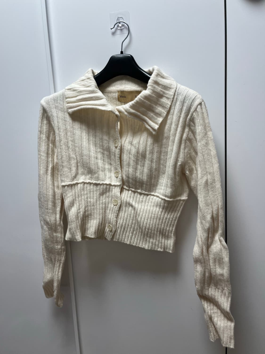 카라 단추 가디건 상품이미지1