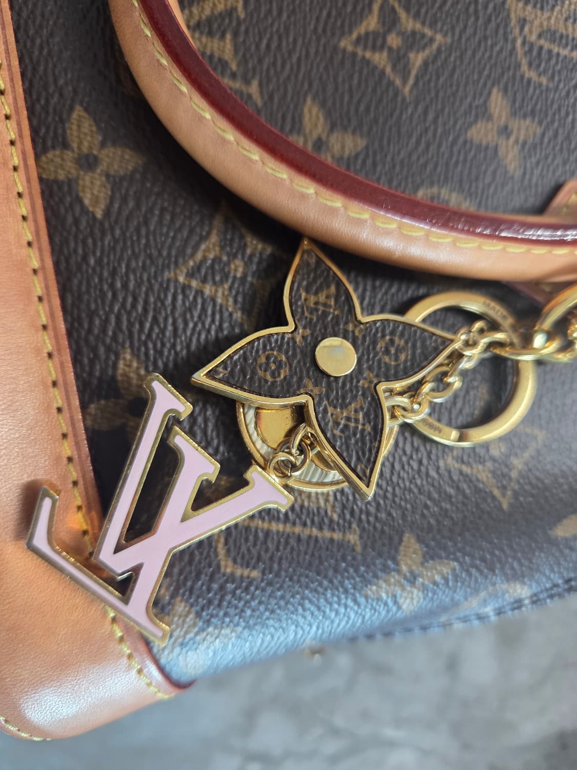 루이비통 알마 BB 모노그램(키링 포함 시 150) 상품이미지4