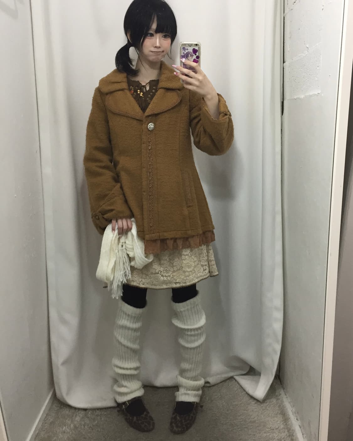 AXES FEMME 엑시즈팜 브라운 레이스 카라 코트 코디 🍩 상품이미지3