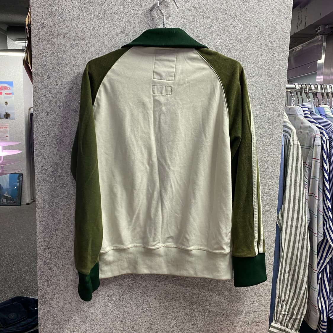 아베크롬비 앤 피치 빅로고 트랙탑 집업 B4492  상품이미지4