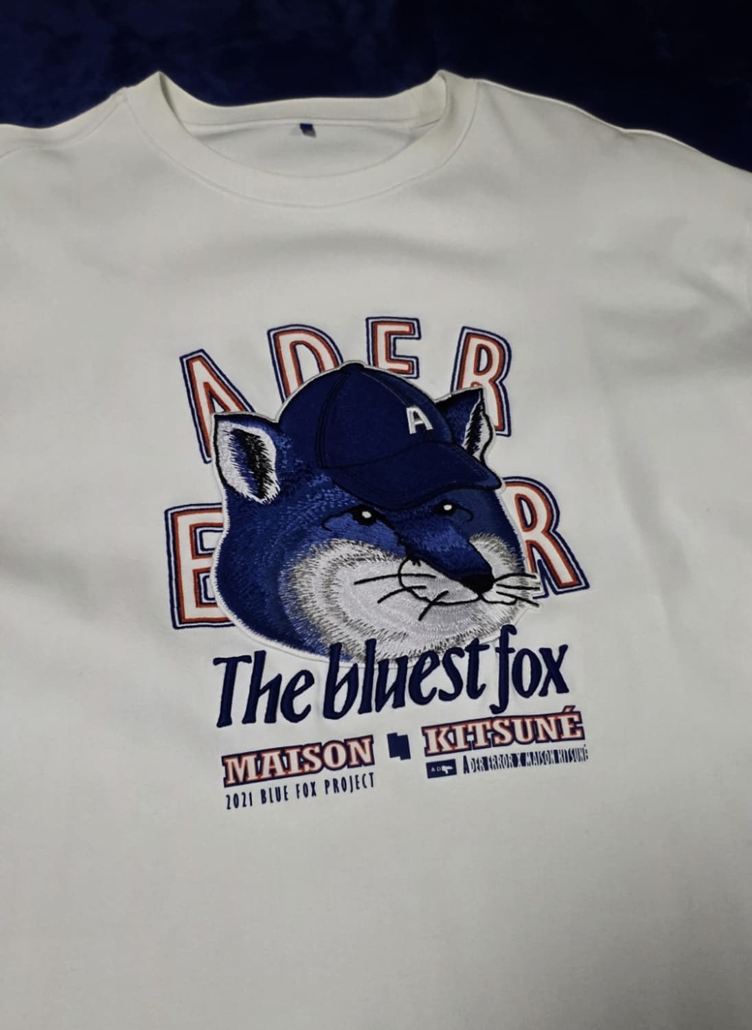 [A1] 메종키츠네 아더에러 더 블루이스트 폭스 티셔츠 상품이미지2