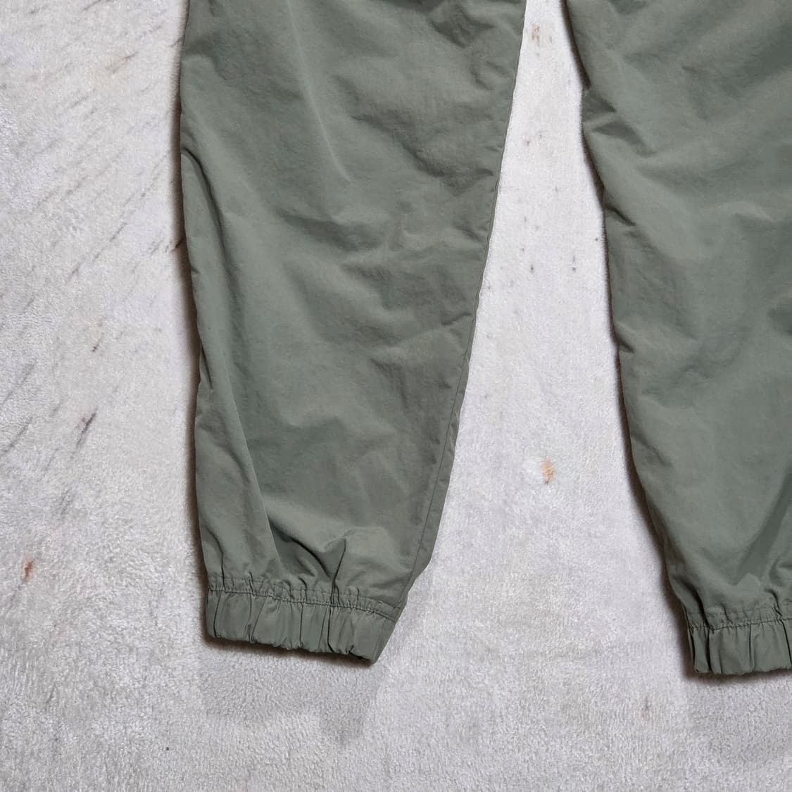 엄브로 카키 풀밴딩 조거 팬츠 상품이미지6