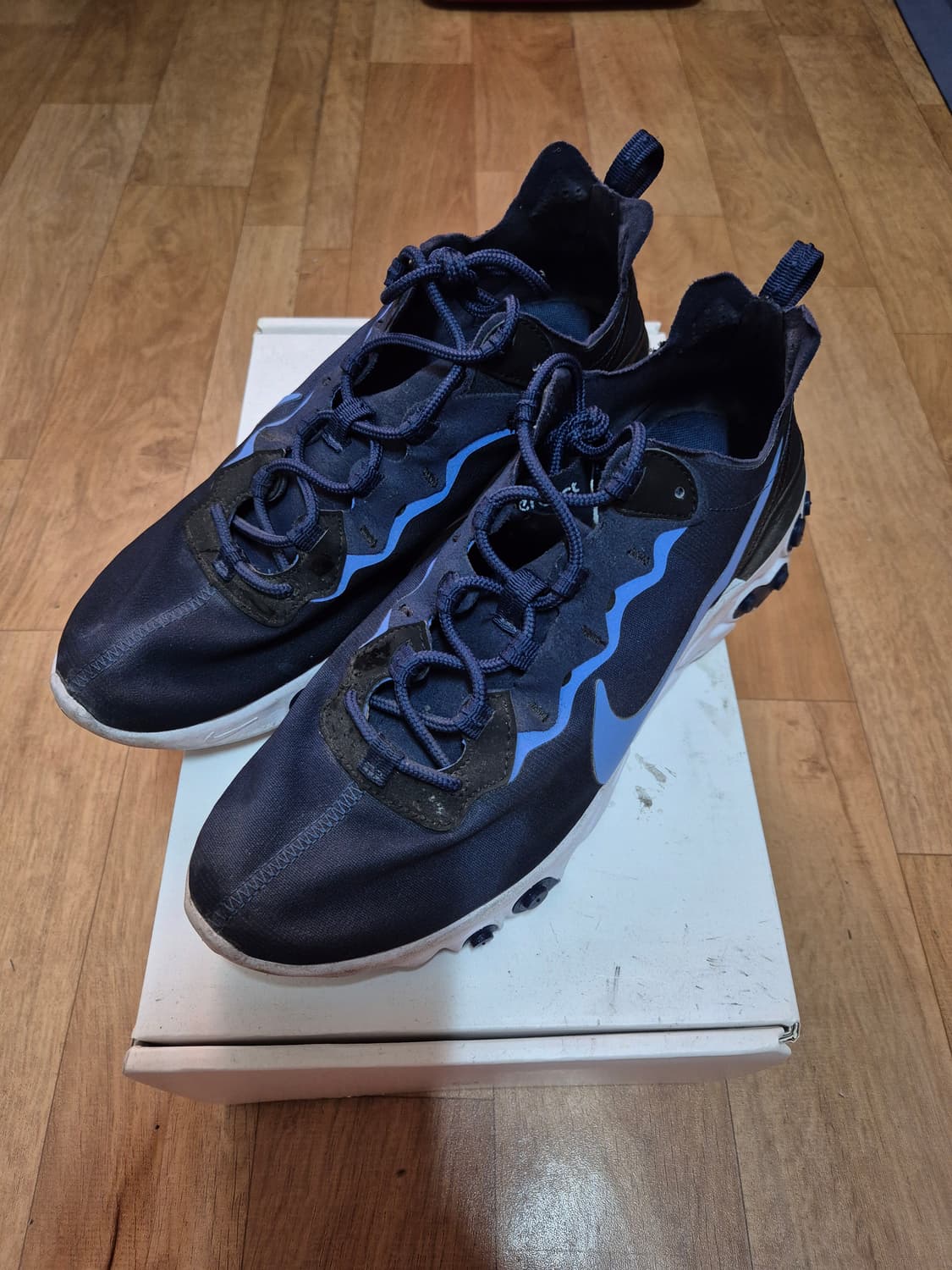 나이키 러닝화 275 상품이미지2