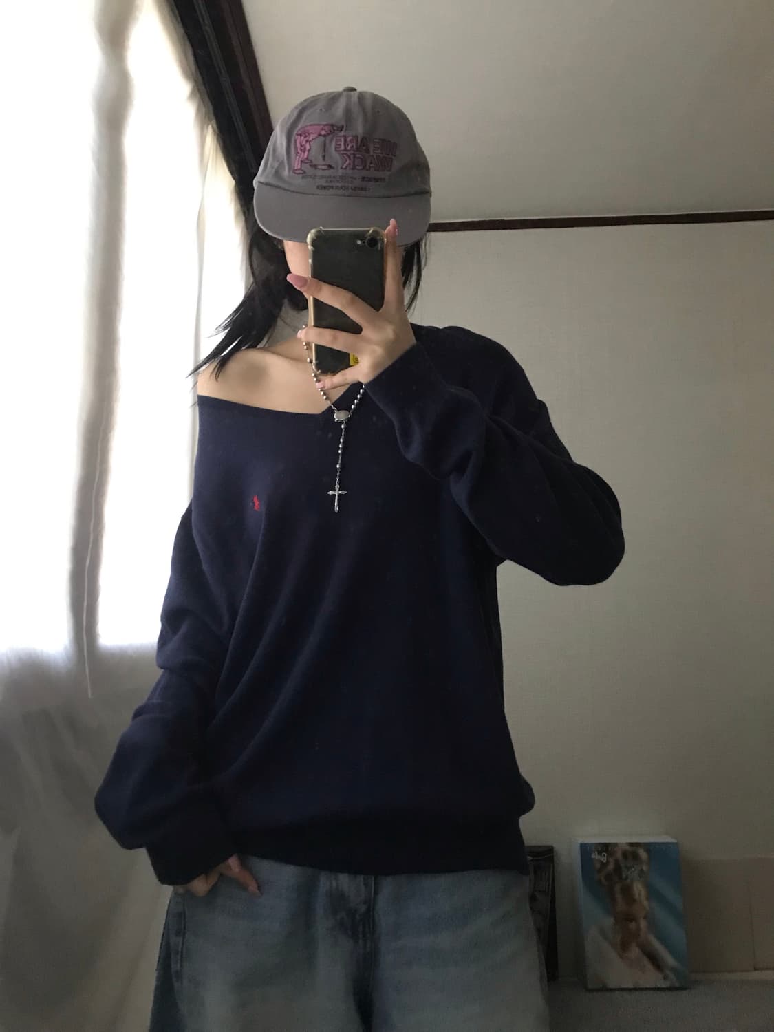 폴로 네이비 브이넥 니트 상품이미지1