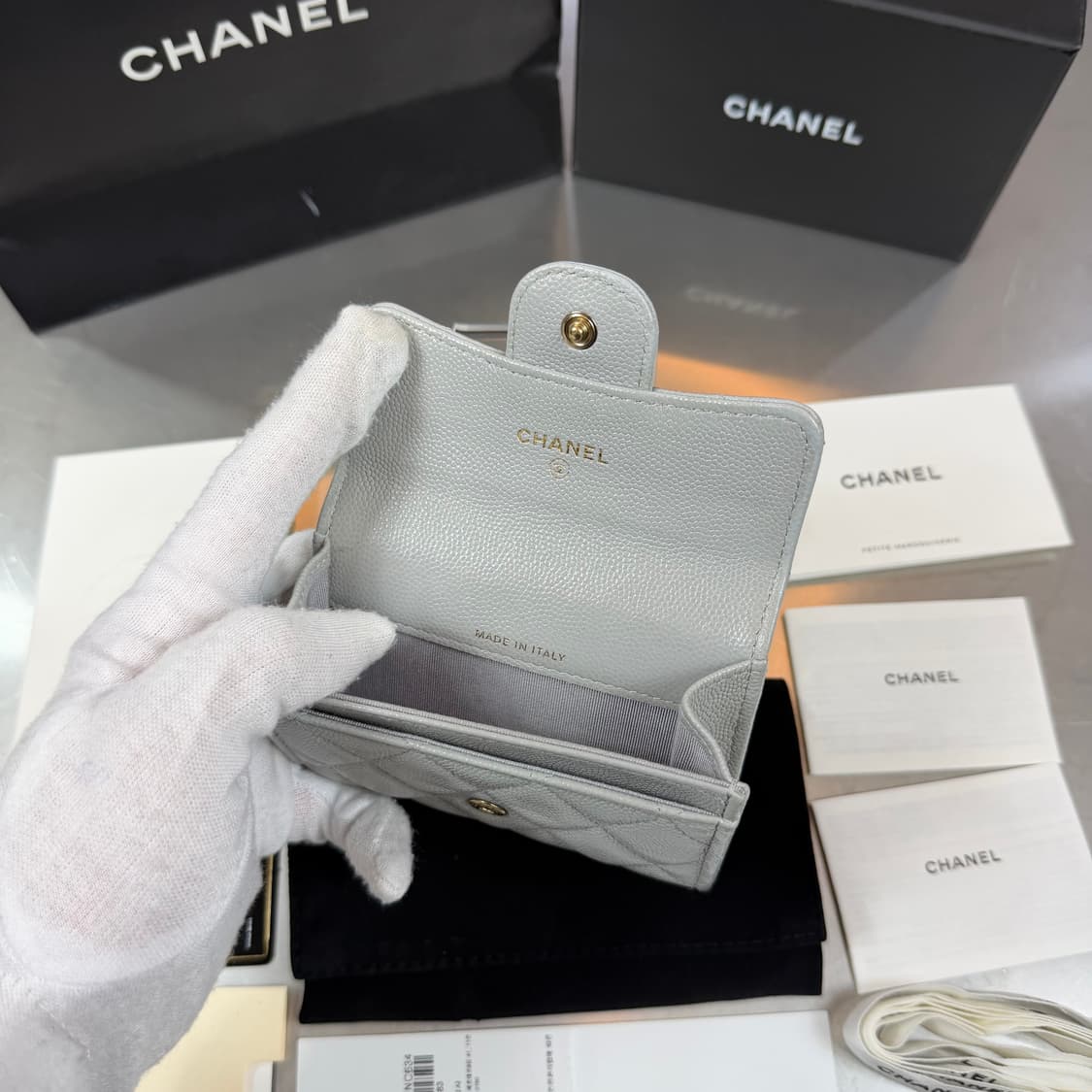 [리오브] 샤넬 CC 로고 클래식 캐비어 똑딱이 플랩 카드지갑 상품이미지4