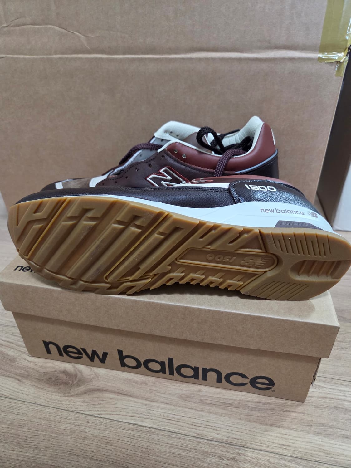 뉴발란스 UK 1500 M1500GBI 270사이즈 새상품 상품이미지2