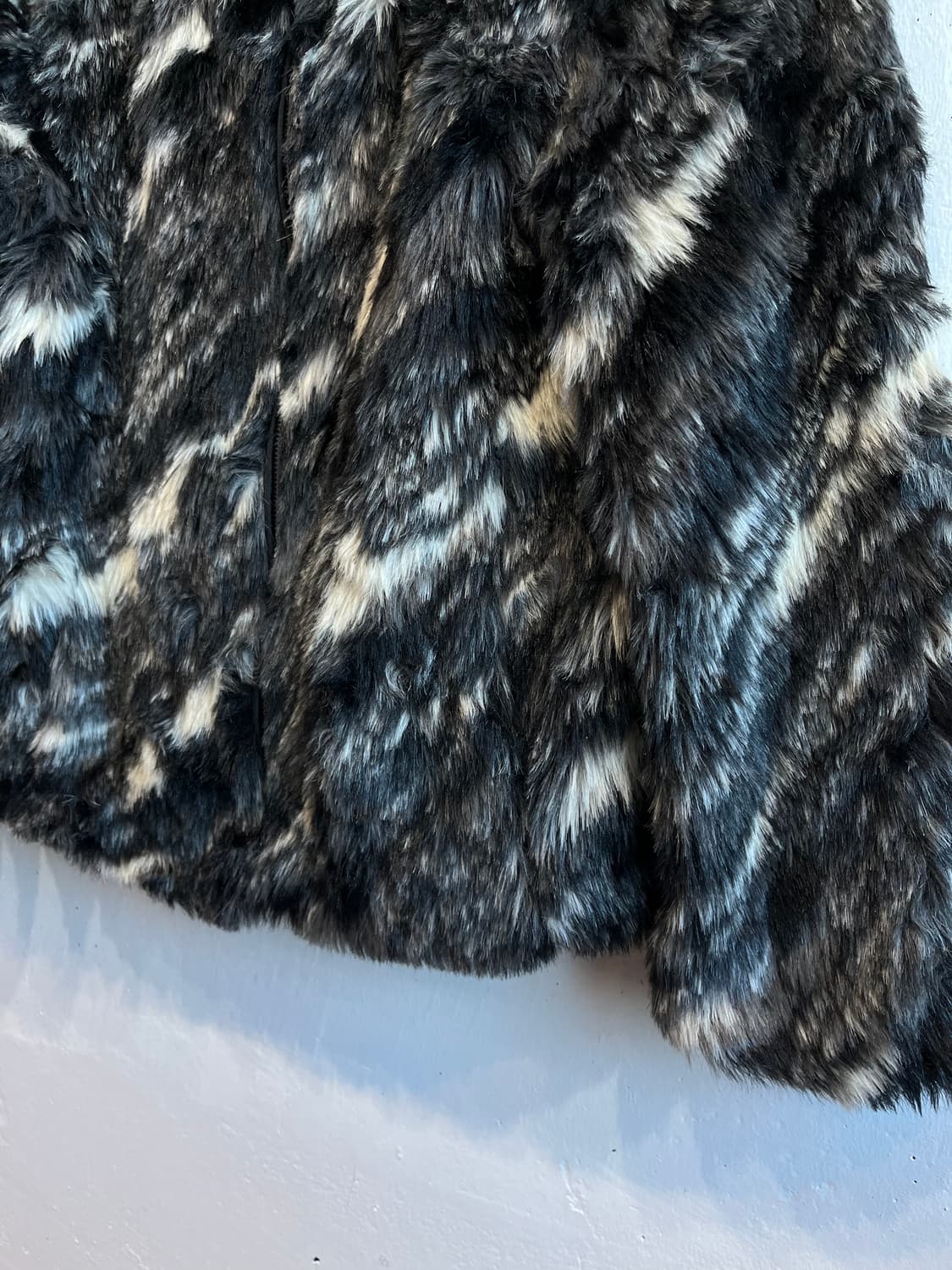 아르마니 익스체인지 울프컬러 퍼 자켓 상품이미지6