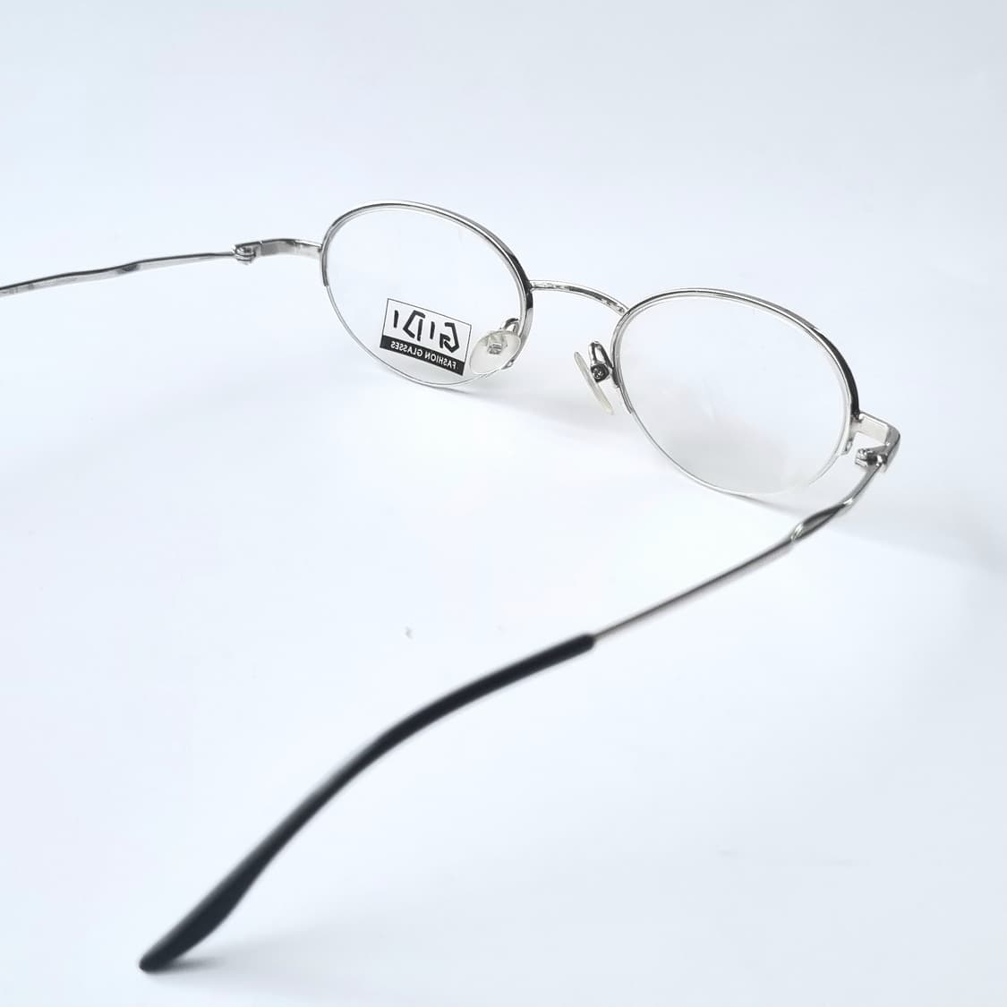 진열상품  GIDI  반무테 실버 안경테  9 상품이미지8